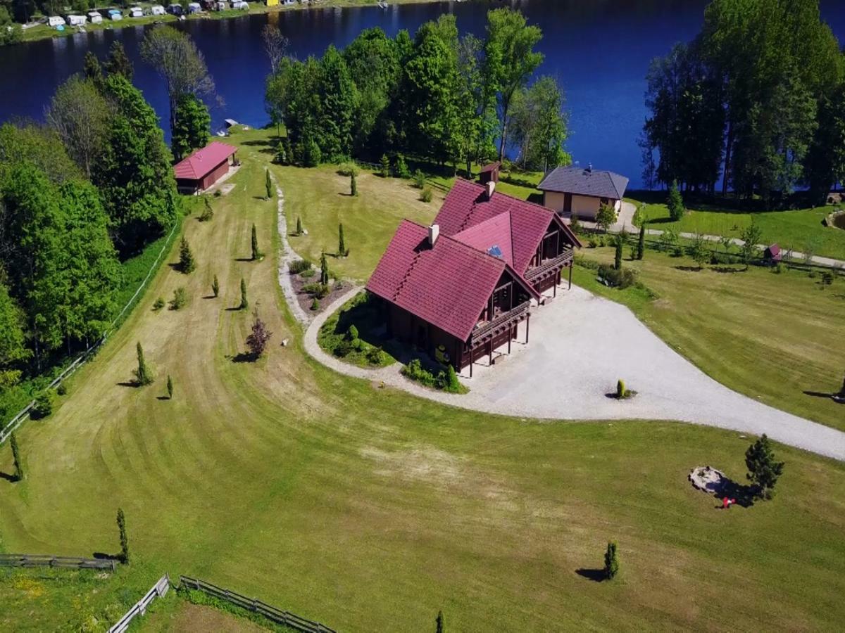 Lipno Island Apartment Фримбурк Екстериор снимка